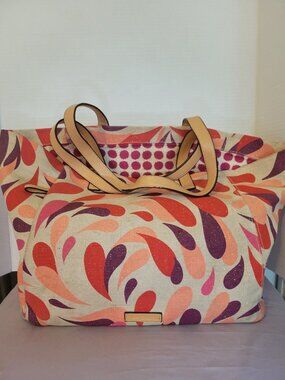 Vera Bradley multicolor abstract tote zip, hidden pocket, trave, Shoulder, Beach
